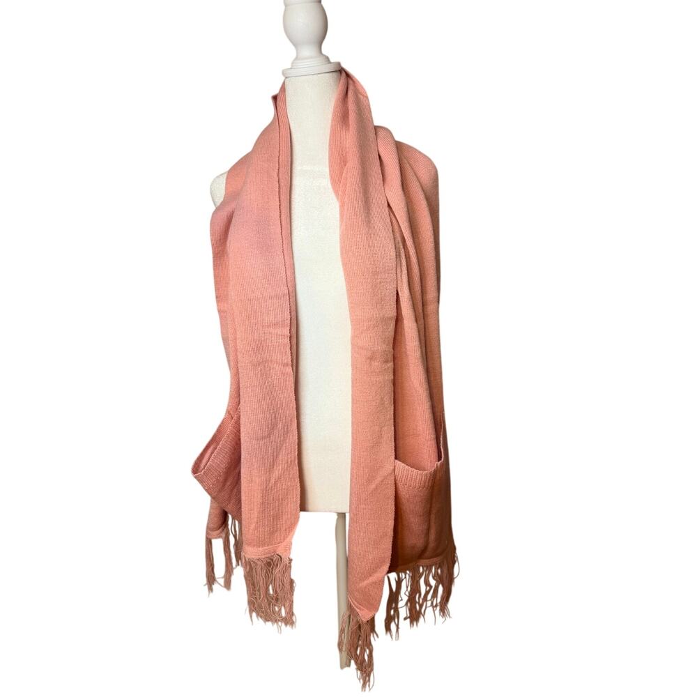 cozy peach knit wrap scarf convenient front pockets fringe trim NEW 17” X 78”